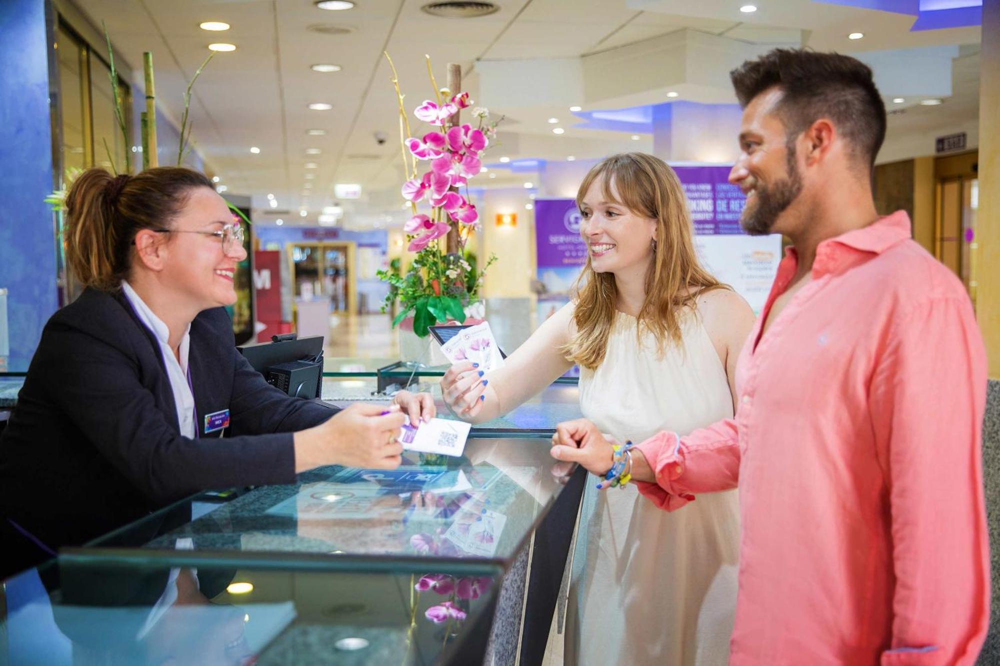 Hotel Servigroup Nereo Benidorm Kültér fotó